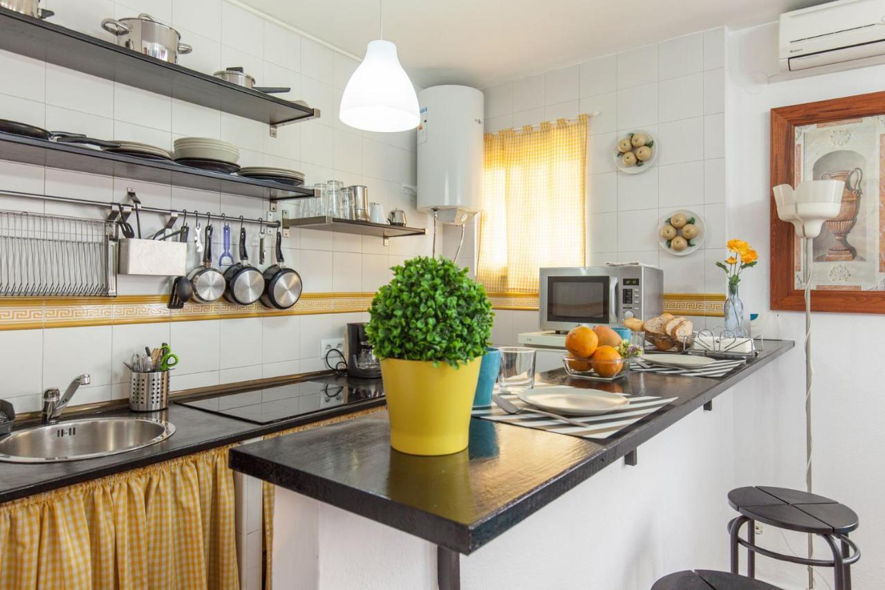 Acogedor Apartamento Centro Castellar Alto เซบีญา ภายนอก รูปภาพ